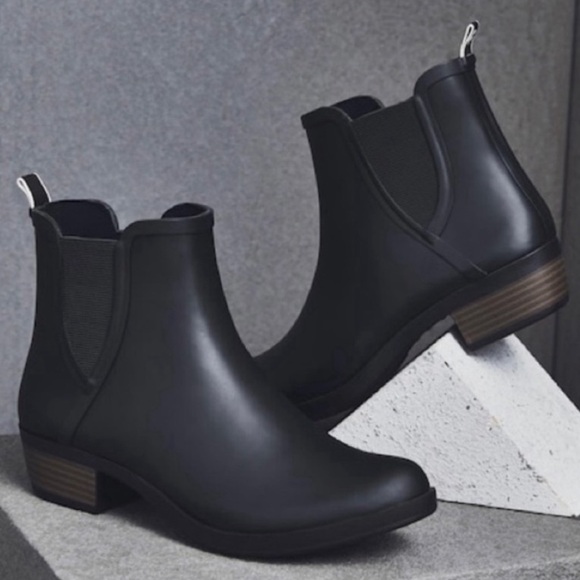 Lucky Brand ‘Bunita’ Rain Boot - Picture 1 of 12